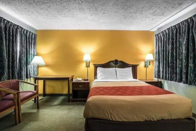 Standard Oda, 1 Büyük (Queen) Boy Yatak, Sigara İçilmez