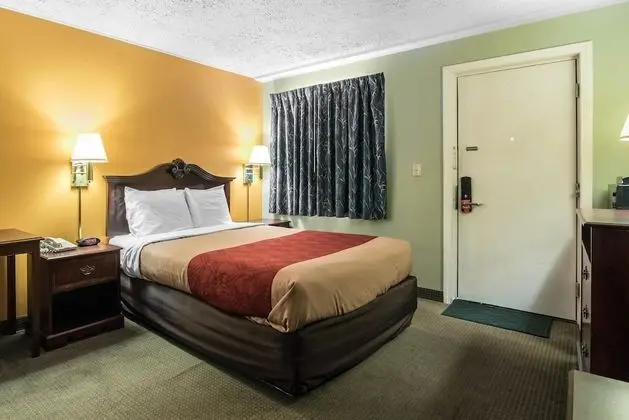 Standard Oda, 1 Büyük (Queen) Boy Yatak, Sigara İçilmez