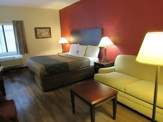 Accessible King Non-Smoking room