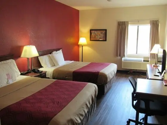 Double Queen bedded Non-Smoking room