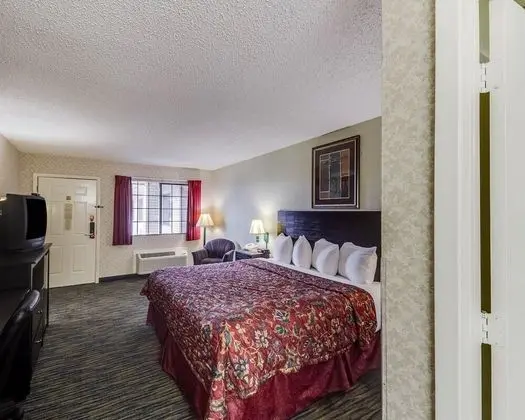 Standard Oda, 1 En Büyük (King) Boy Yatak, Sigara İçilmez