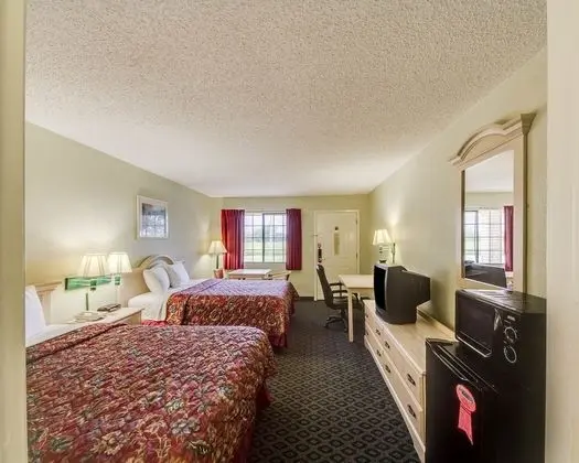 Standard Oda, 2 Büyük (Queen) Boy Yatak, Sigara İçilebilir