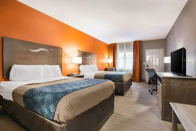 Oda, 2 Büyük (Queen) Boy Yatak, Engellilere Uygun, Sigara İçilmez