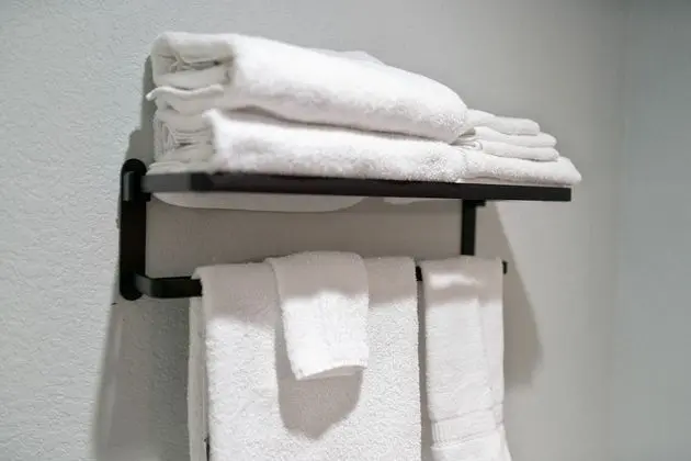 Oda, 2 Büyük (Queen) Boy Yatak, Sigara İçilmez