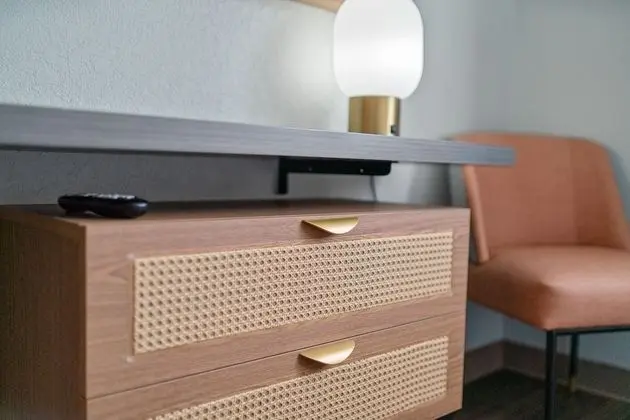 Standard Oda, 1 Büyük (Queen) Boy Yatak, Sigara İçilmez