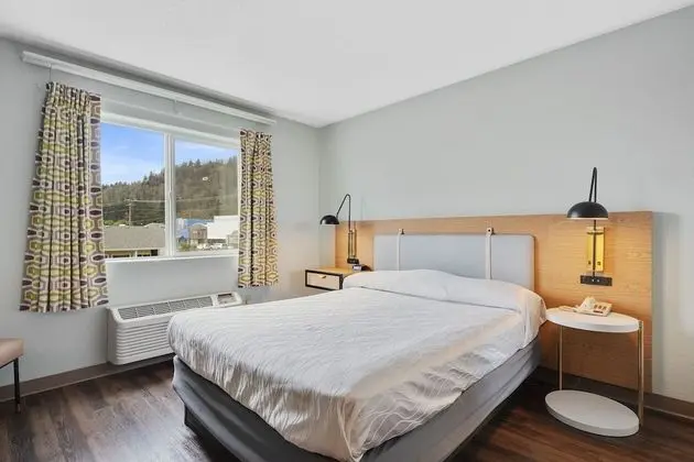 Standard Oda, 1 Büyük (Queen) Boy Yatak, Sigara İçilmez