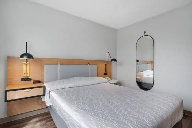 Standard Oda, 1 Büyük (Queen) Boy Yatak, Sigara İçilmez