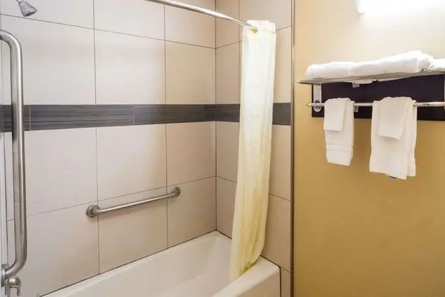 Standard Oda, 2 Büyük (Queen) Boy Yatak, Sigara İçilmez