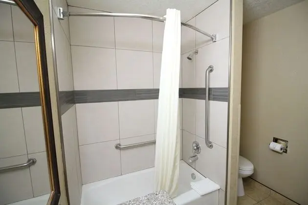 Standard Oda, 2 Büyük (Queen) Boy Yatak, Sigara İçilmez