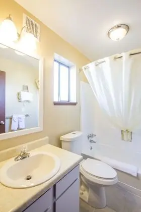 Standard Oda, 2 Büyük (Queen) Boy Yatak, Sigara İçilmez