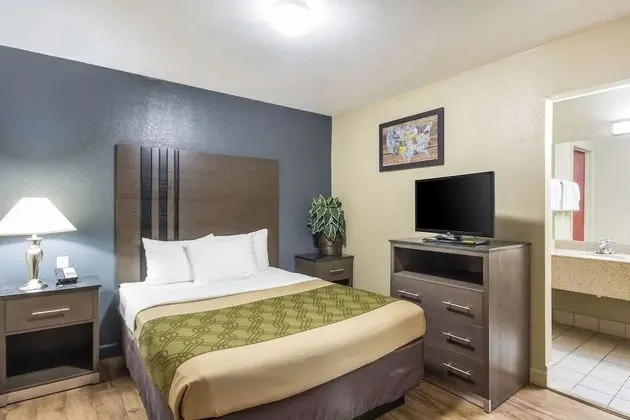 Süit, Birden Çok Yatak, Sigara İçilmez (3 Double Beds)