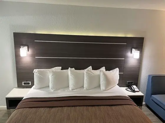 Süit, 1 En Büyük (King) Boy Yatak ve Çekyat, Sigara İçilmez