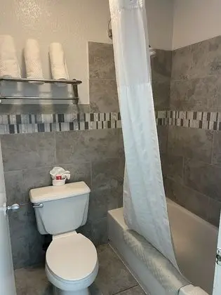 Süit, 1 En Büyük (King) Boy Yatak ve Çekyat, Sigara İçilmez