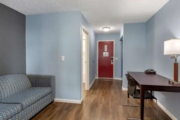 Süit, 1 Yatak Odası (2 Double Beds and 2 Person Sofabed)