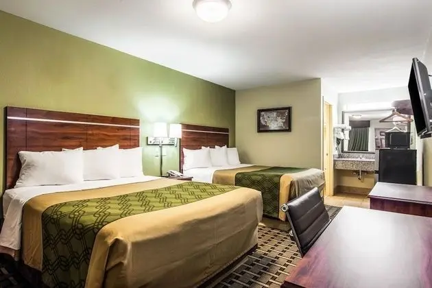 Standard Oda, 2 Büyük (Queen) Boy Yatak, Sigara İçilebilir (Pet Friendly)