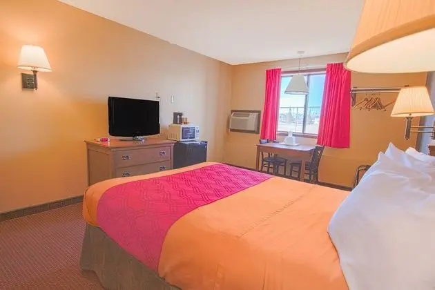 Oda, 1 Büyük (Queen) Boy Yatak, Sigara İçilmez