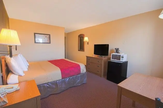 Oda, 1 Büyük (Queen) Boy Yatak, Sigara İçilmez