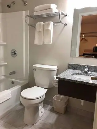 Standard Oda, 2 Büyük (Queen) Boy Yatak, Sigara İçilmez