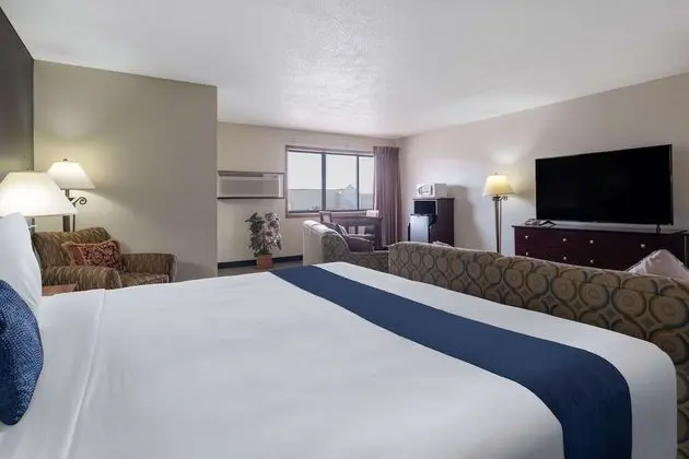 Süit, 1 En Büyük (King) Boy Yatak, Sigara İçilmez