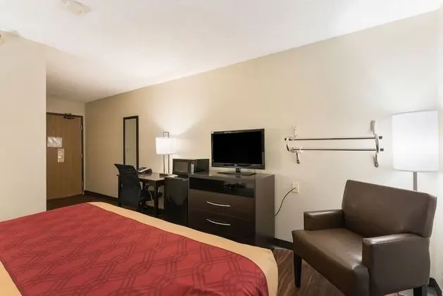 Oda, 1 En Büyük (King) Boy Yatak, Engellilere Uygun