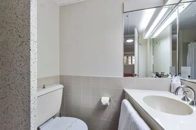 Süit, 1 Büyük (Queen) Boy Yatak, Sigara İçilmez