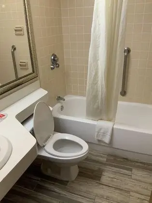 Standard Oda, 2 Büyük (Queen) Boy Yatak, Sigara İçilmez