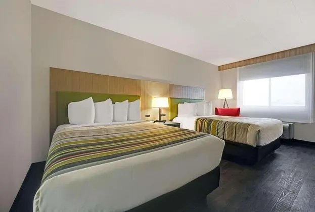 Oda, 2 Büyük (Queen) Boy Yatak, Sigara İçilmez