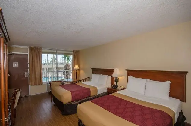 Standard Tek Büyük Yataklı Oda, 2 Çift Kişilik Yatak, Sigara İçilebilir