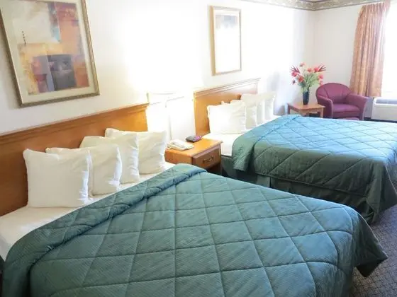 Standard Oda, 2 Büyük (Queen) Boy Yatak, Sigara İçilebilir