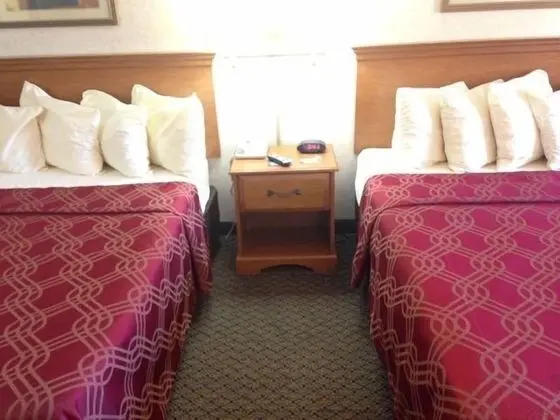 Standard Oda, 2 Büyük (Queen) Boy Yatak, Sigara İçilmez