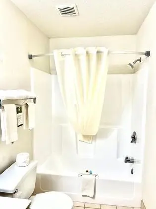 Standard Oda, 1 Büyük (Queen) Boy Yatak, Sigara İçilmez