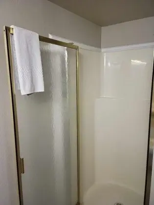 Standard Oda, 1 En Büyük (King) Boy Yatak, Sigara İçilmez