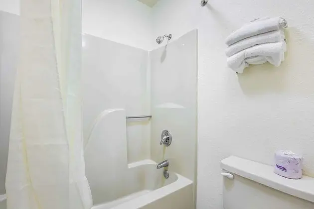 Standard Tek Büyük Yataklı Oda, 2 Çift Kişilik Yatak, Sigara İçilebilir