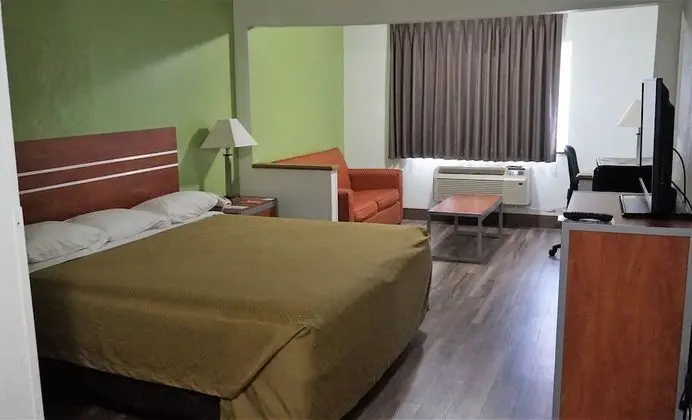 Süit, 1 En Büyük (King) Boy Yatak, Sigara İçilmez