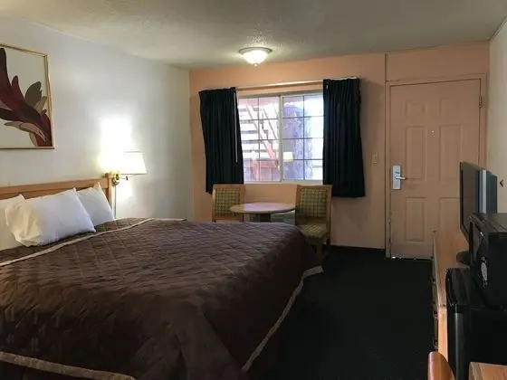 Standard Oda, 1 En Büyük (King) Boy Yatak, Sigara İçilmez