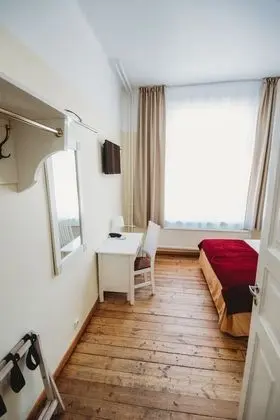 Economy Tek Büyük Yataklı Oda