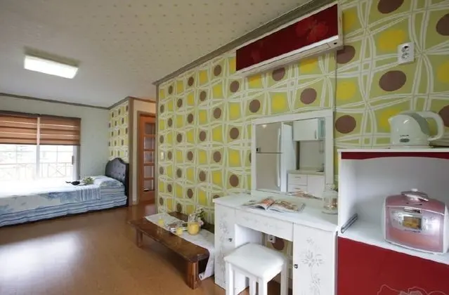 Family Tek Büyük veya İki Ayrı Yataklı Oda