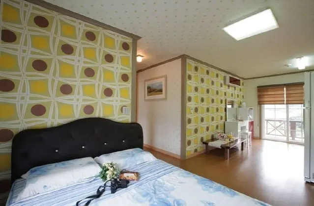 Family Tek Büyük veya İki Ayrı Yataklı Oda