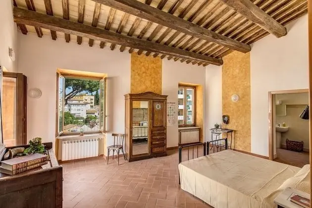 Dört Kişilik Oda, Özel Banyo, Vadi Manzaralı