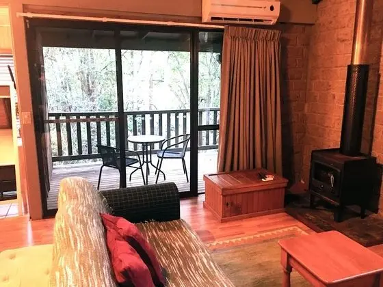 Deluxe Stüdyo, Sıcak Su Havuzu (Inela Yunka)