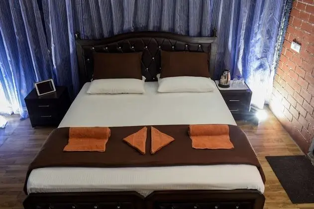 Deluxe Kır Evi