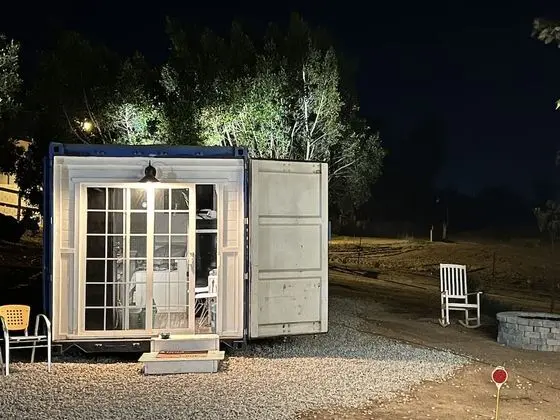 Romantic Büyük Yataklı Tek Kişilik Oda