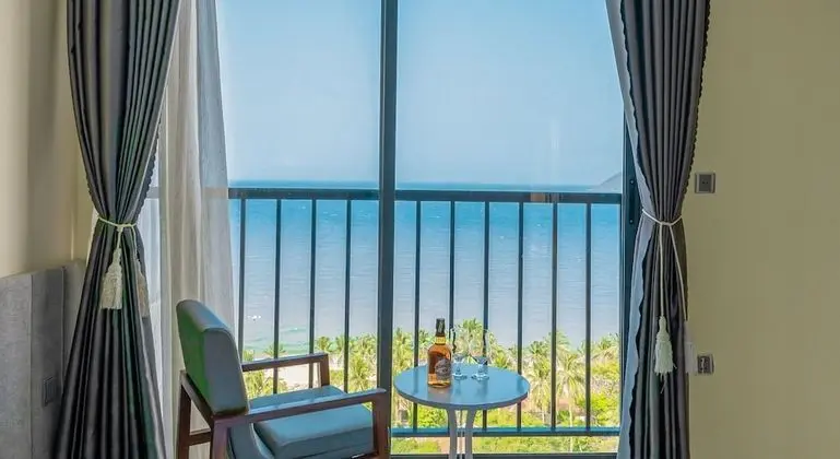 Deluxe Tek Büyük Yataklı Oda, Okyanus Manzaralı