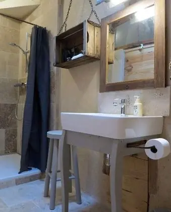 İki Ayrı Yataklı Oda (Baucher)