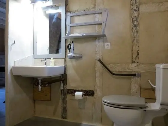 Tek Büyük Yataklı Oda (Oliveira)