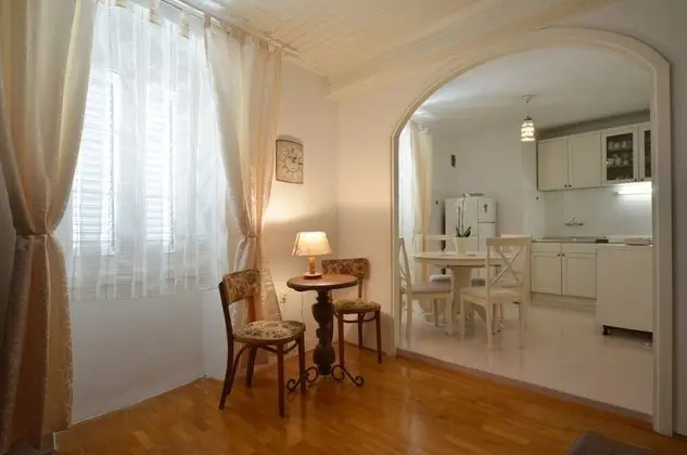 Apart Daire, Deniz Manzaralı