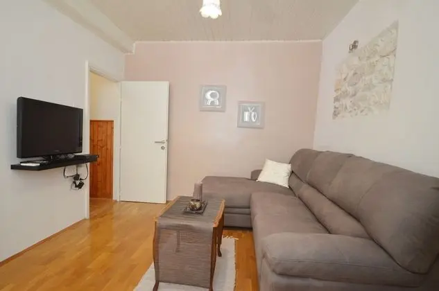 Apart Daire, Deniz Manzaralı
