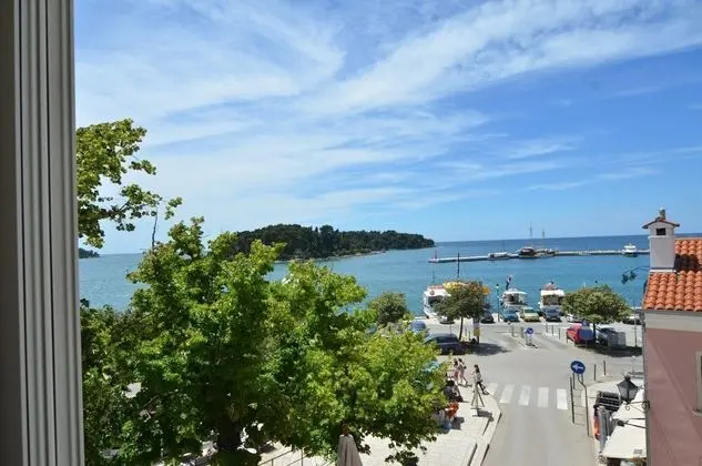 Apart Daire, Deniz Manzaralı