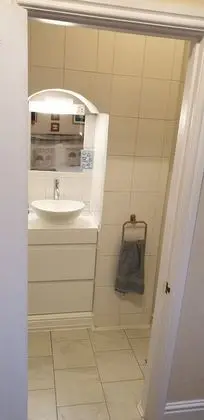Standard Tek Büyük Yataklı Oda, Banyolu/Duşlu, Zemin Kat (dog accepted on request)