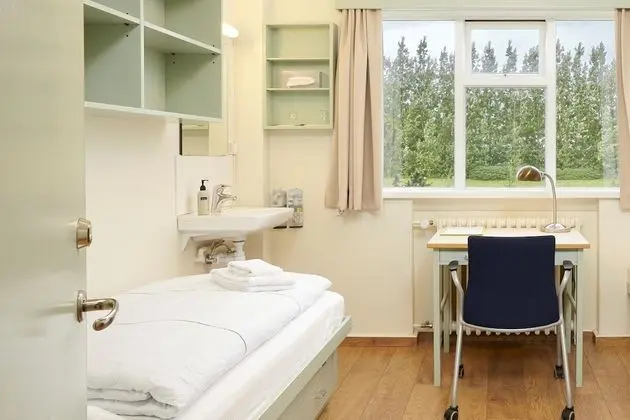 Tek Kişilik Oda, Ortak Banyo